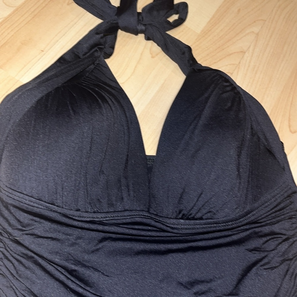La Blanca black halter tankini 8 like‎ new - Picture 3 of 7